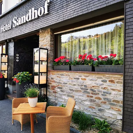Sandhof 4*