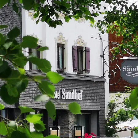 Sandhof Hotel 4*