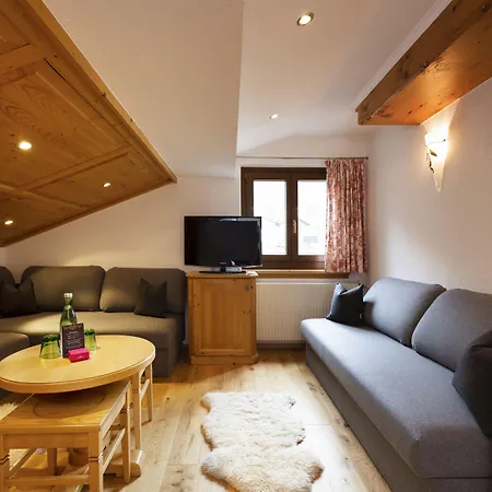 Hotel Sandhof Lech