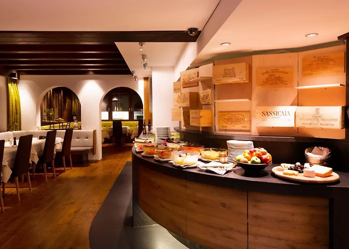 Sandhof מלון לך אם ארלברג